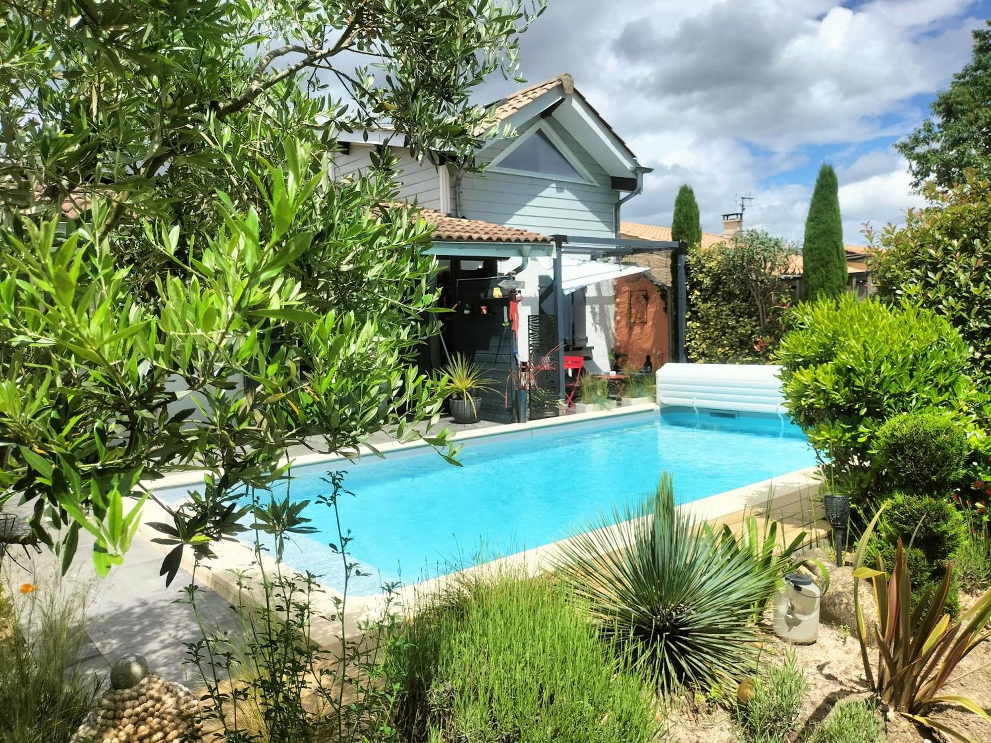 Au Bord Du Vieux Moulin Appartement Mérignac Buitenkant foto