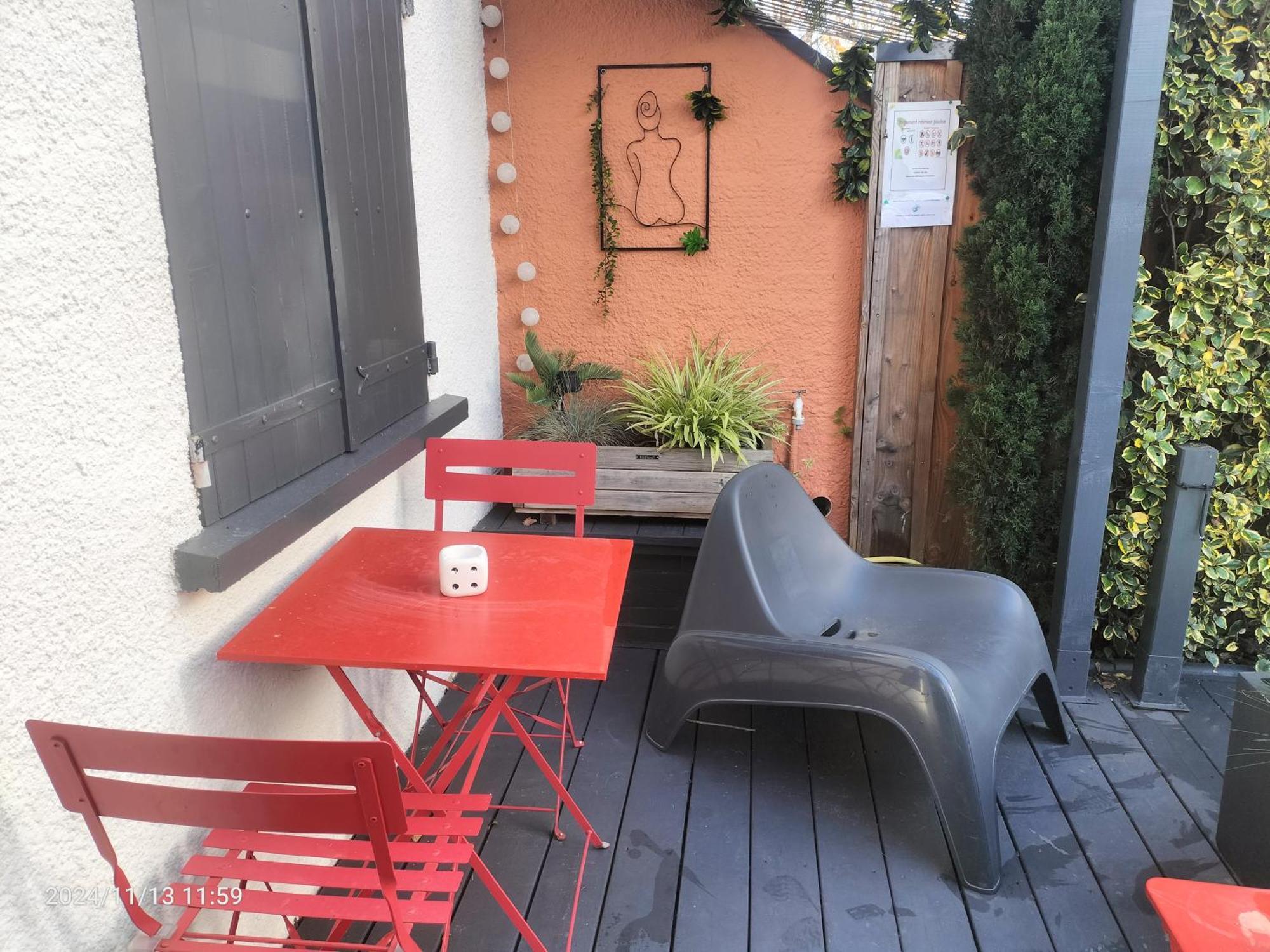 Au Bord Du Vieux Moulin Appartement Mérignac Buitenkant foto